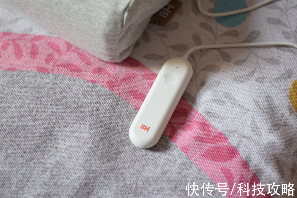 浅度睡眠|8H智能助眠天然乳胶枕体验：监测心率与呼吸，还能打鼾干预