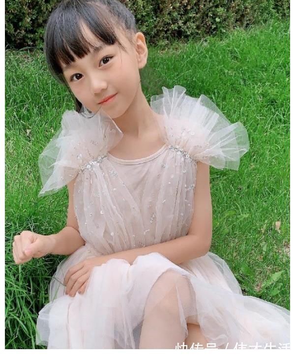 爸爸去哪兒四年后,楊陽(yáng)洋秀氣,阿拉蕾精致,看見Kimi:男神