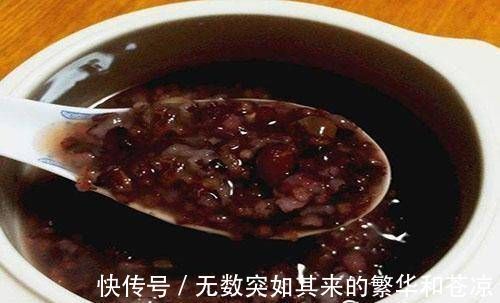 电饭锅|早餐常能为孩子们做这种粥,不仅好喝,而且健脾补血,是孩子们最爱吃的