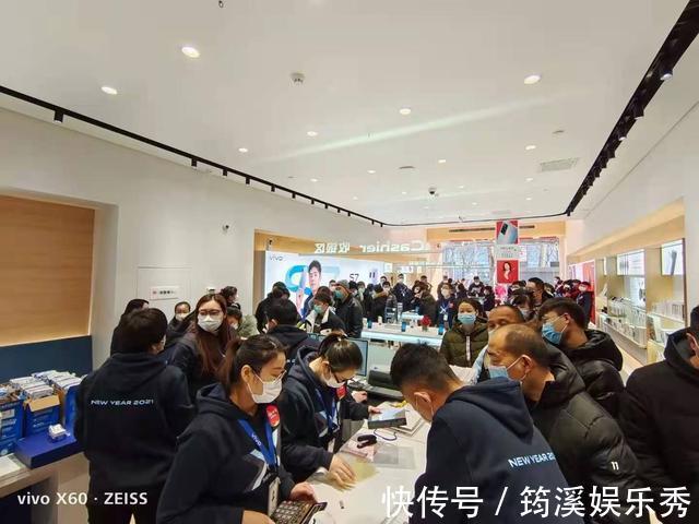 实体店|到店探探vivo X60，高配pro版已经卖光，想买请等补货