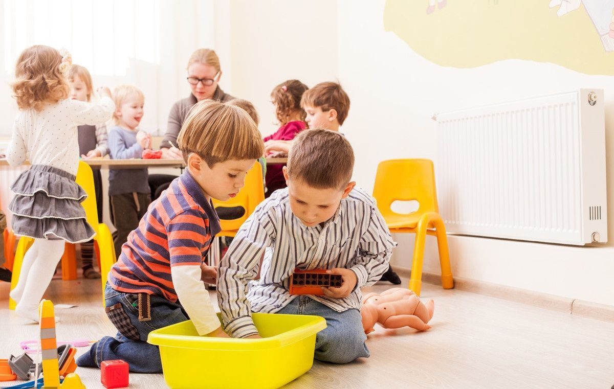 小陶|为何孩子被打哭后容易睡着?弄明白背后原因,父母不再忍心动手了