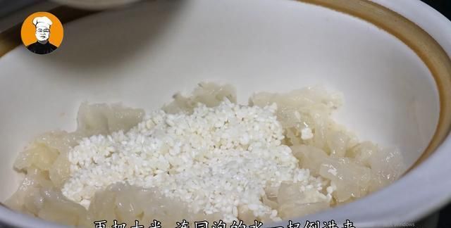 入冬后多吃银耳和山药，教你养生做法，美容养颜佳品，软糯又好喝