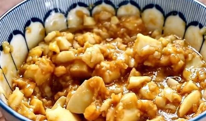 夏天|夏天，遇到这菜别手软，7毛钱一斤，钙是鸡蛋3倍，蒸着吃最香