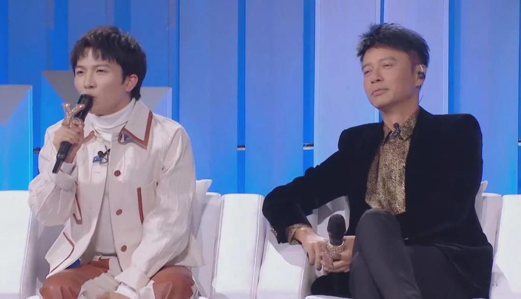 g看《我们的歌》李克勤周深返场，发现他们不只唱歌好听这么简单！