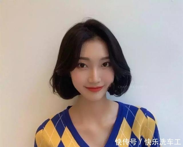 女生|想剪成短发的女生看这里!选对发型,让你年轻十岁不是梦!