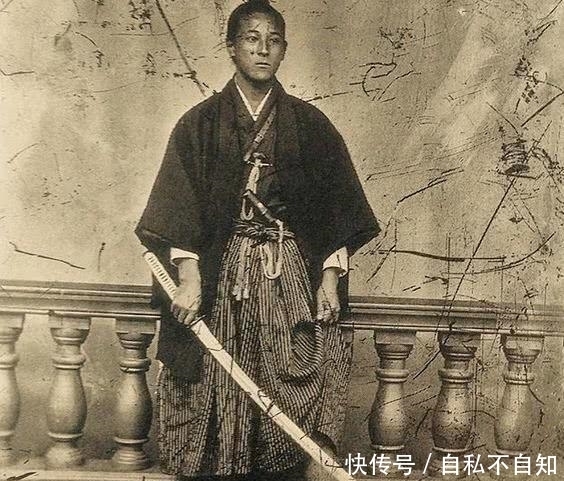 照片会说话: 为什么营养不良的日本武士, 却个个杀气腾腾?