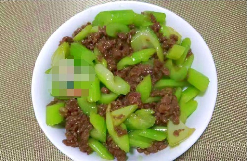 冷天|冷天这菜我家常吃,鲜香爽脆,做法简单营养足