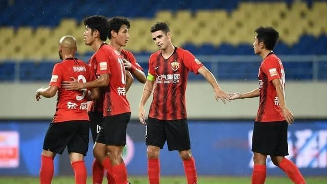 廣州隊(duì)|足協(xié)杯決賽地點(diǎn)確定！中超第二階段全員參賽，李鐵下課倒計(jì)時(shí)？