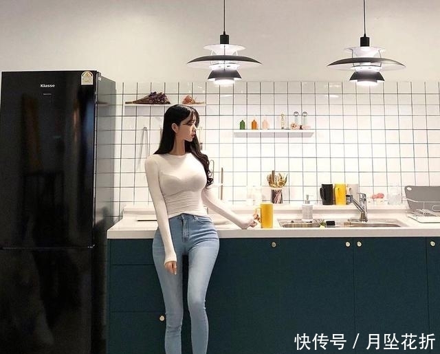 飙升|穿上牛仔裤使得气质度飙升,更显年轻