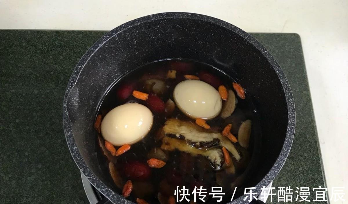 养颜|在家做当归鸡蛋红糖水，养颜美容，可口美味