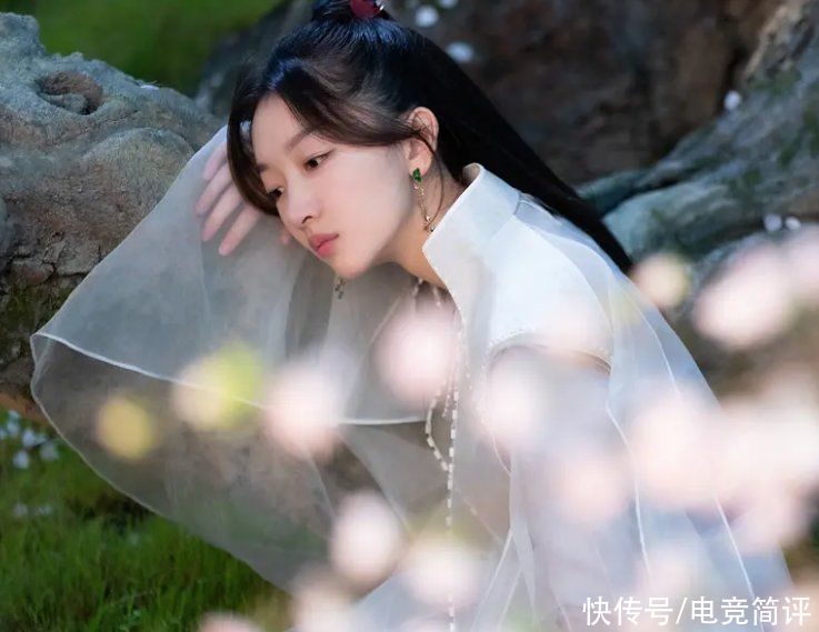 s+|《千古玦尘》口碑崩盘，演技剧情配音颜值都不行，就连特效也出错