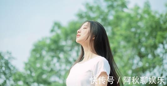 父母|31岁女儿催泪自述:重男轻女的家庭,让自己觉得出嫁等于出狱