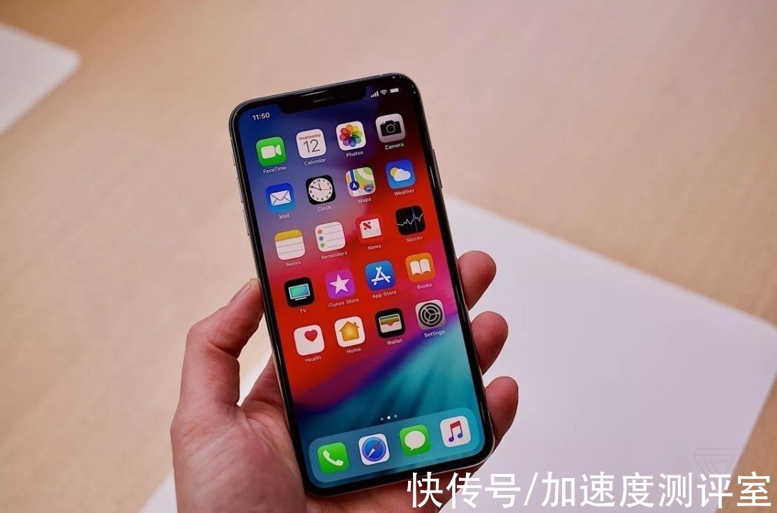 从8699降到1839元，这款顶级iPhone怎么了？