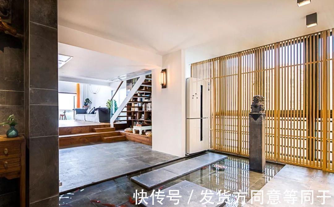 地板|老公不顾反对在地板下养鱼,老婆气到哭,半年后回到家彻底懵了