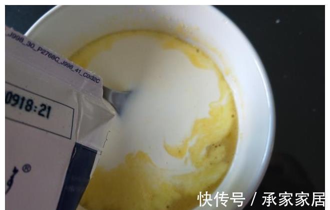 玉米油|营养美味的蛋挞，外酥里嫩奶香味十足，口感超赞