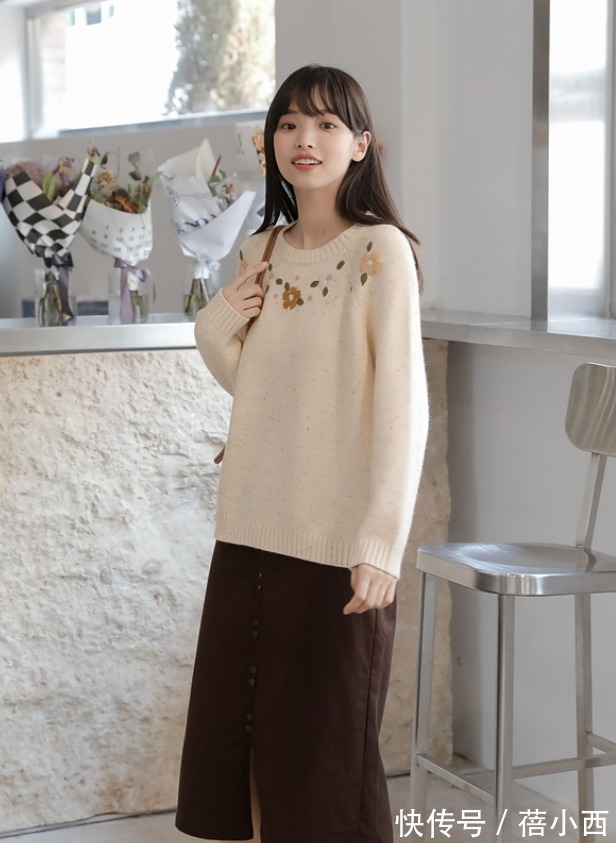 裙装|秋天衣橱里必备“裙装”!学会裙装搭配,让自己成为一枚时髦精