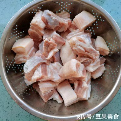  招牌红烧肉｜不炒糖色超简单｜宴客家常都喜欢