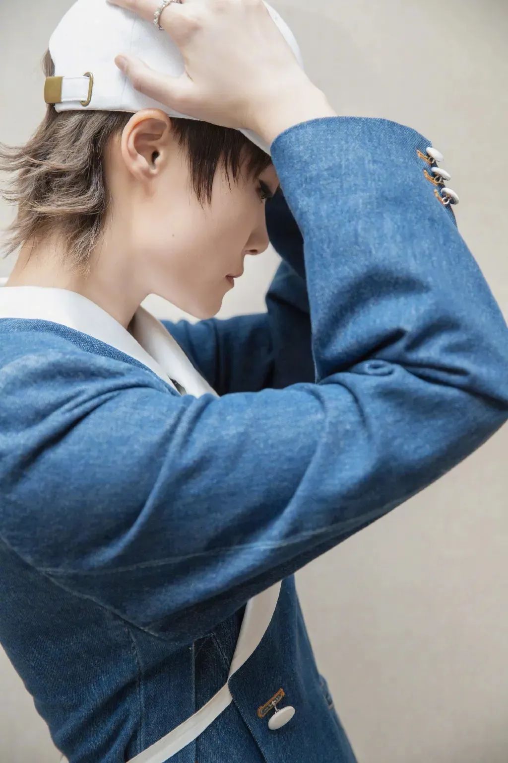 判断|怎么判断自己适不适合短发？