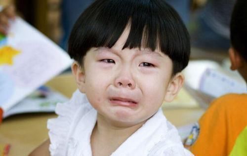 小朋友|小孩在这个年纪前最好别送幼儿园,不然爸妈就是在“坑娃”!
