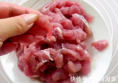 湖南人|辣椒炒肉,先别急着把肉下锅,掌握这3点,就连辣椒都超级香!