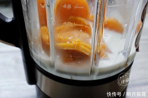 2个红薯,1碗糯米粉,不烤不油炸,简单一做,软糯香甜又多层