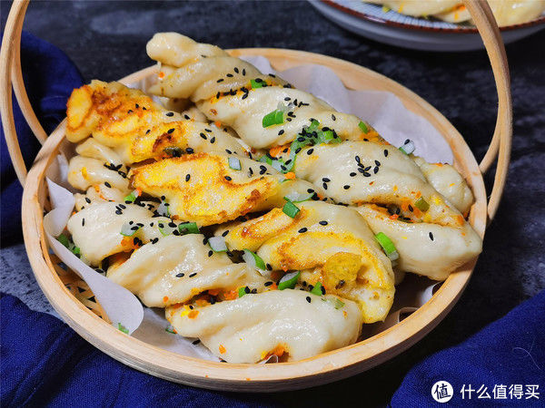 层次|花卷煎一煎比蒸的好吃,外焦里嫩层次多,吃着过瘾