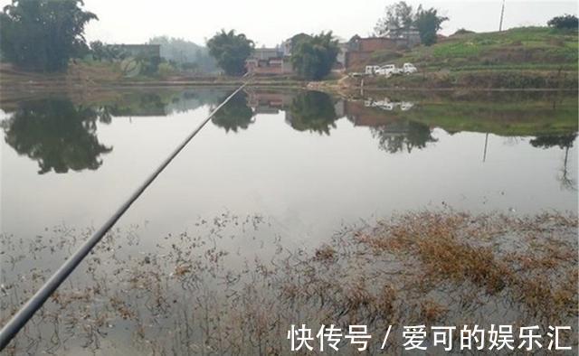 冬季钓鱼，常用这5个秘密招数，大板鲫连竿上，别人抢不过你