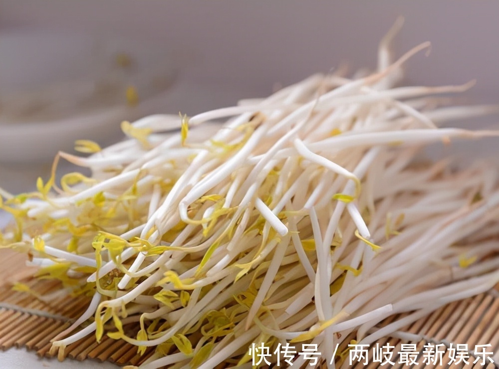 刘大姐|48岁女性被查出甲状腺癌,提醒“1蛋、3菜”要少碰,或保护甲功