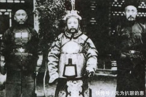 戎装|清末老照片,图五是袁世凯在朝鲜时的戎装照,英姿飒爽