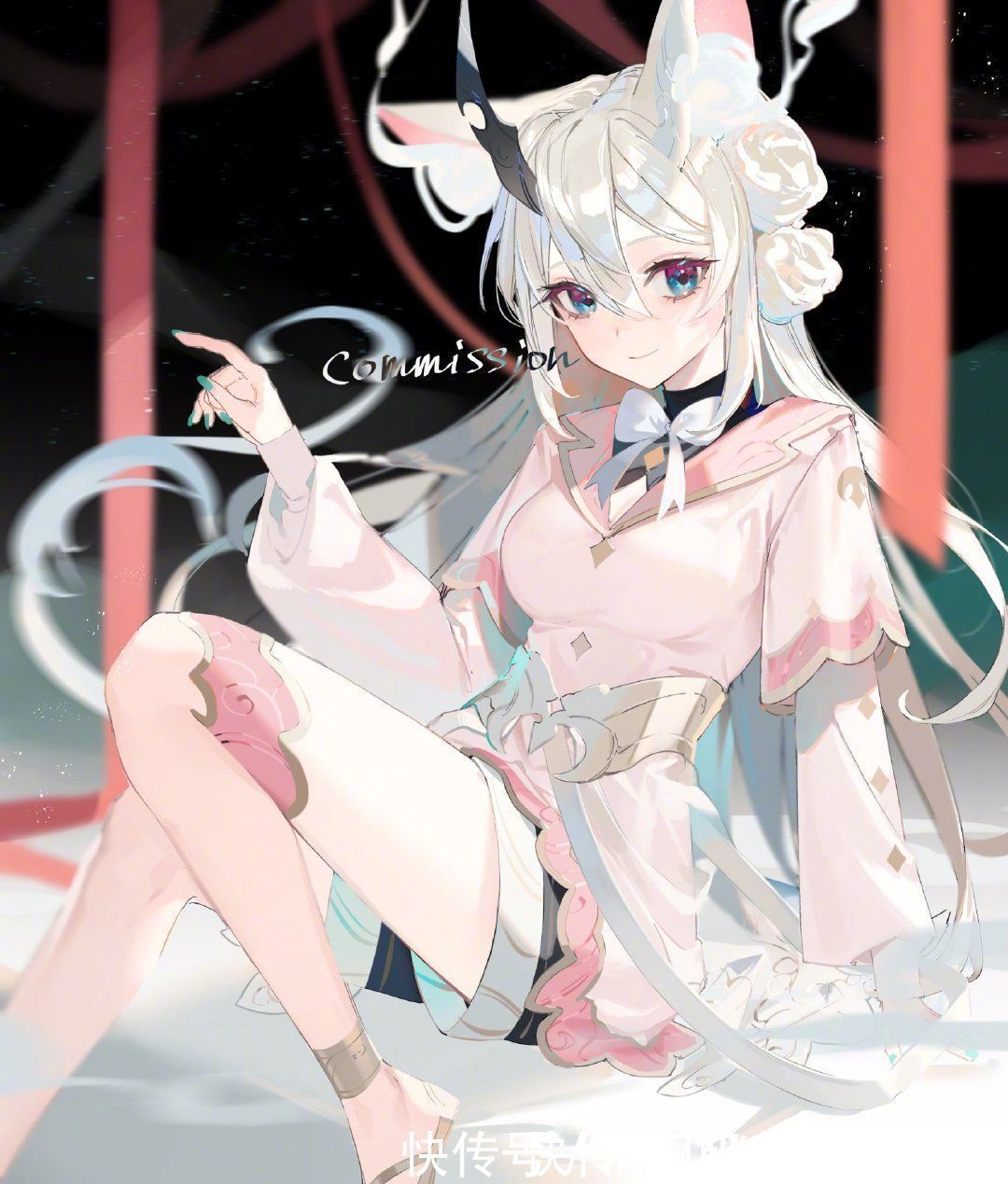 深蓝色@深蓝色瑰丽梦幻的少女插画，对于眼睛的刻画绝了