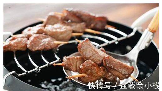 此零食,孩子隔三差五的馋,香辣入味,下酒又下饭,小白也能学会