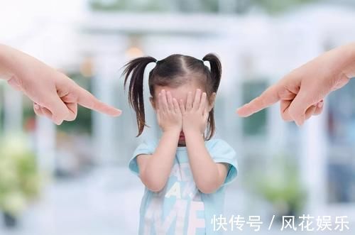 文化&老师让孩子穿汉服参加活动,家长用力过猛,穿着囚服来“过堂”了