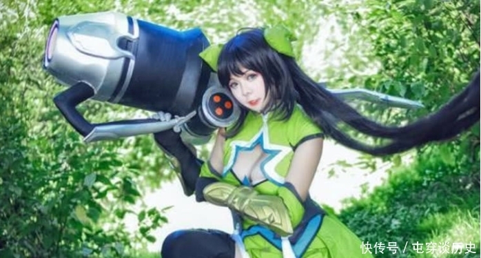 孙尚香|胖妹子cos孙尚香,本以为会很丑,看到成品后:肉都长对地方了!