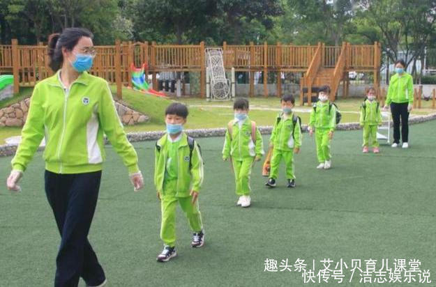 行为|幼儿园老师坦言,最讨厌父母“接娃放学”的3种行为,你也许做过