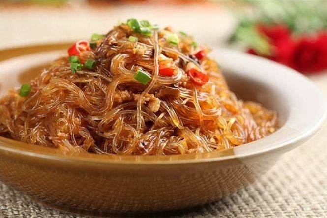 炒粉条,焯水后下锅炒就错了!多做一步,爽滑分明,不糊锅不粘连