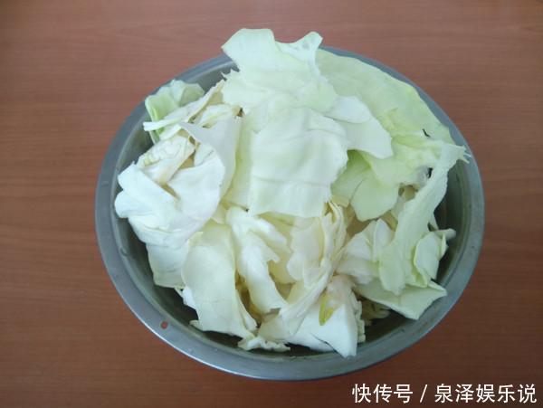 危害|这菜切记不能隔夜吃,吃一次比抽烟的危害还大,快告诉给家人