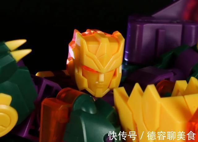 tfc|模玩测评:变形金刚第三方 TFC 求雨鬼合体 S-04 杀手鹰