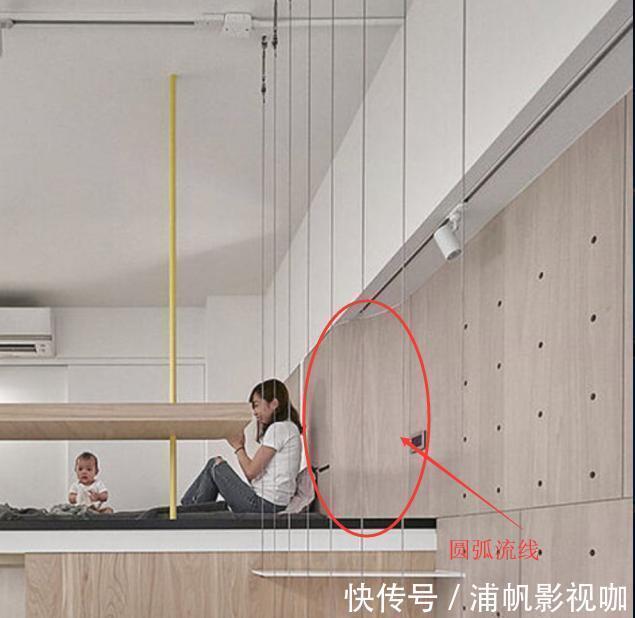 卧室|一家三口人住16㎡的家，连床都没有，他们却说舒服得很！