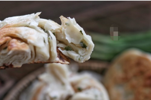 自从婆婆教会我油酥饼的这种做法,我家一星期一袋面,是真的好吃