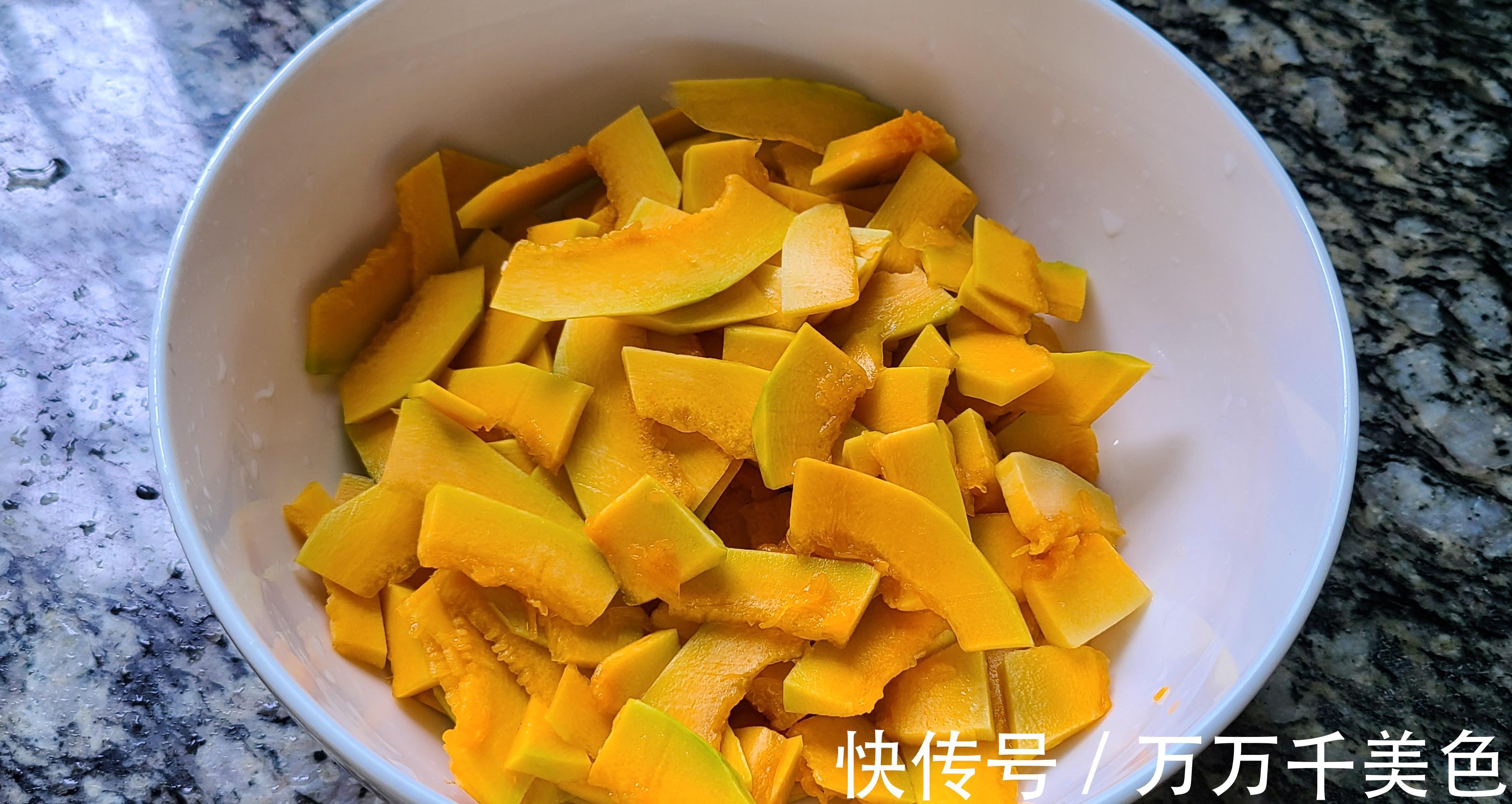 天气凉了,教你一道广东的滋补糖水,Q弹好吃味道很棒