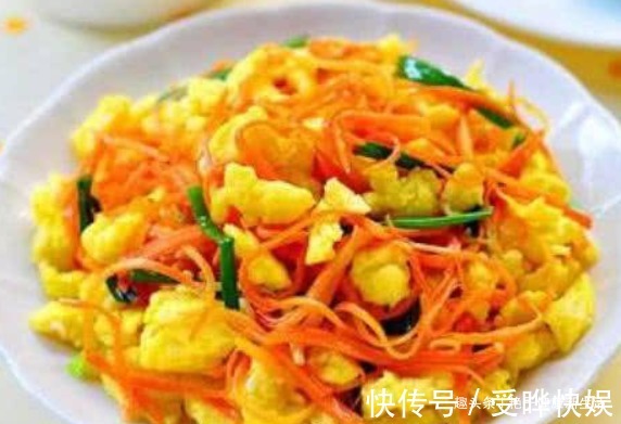 黄花菜炒鸡蛋|炒鸡蛋时加入以下食物,补充钙质,补脑益智,孩子脑瓜更加聪明