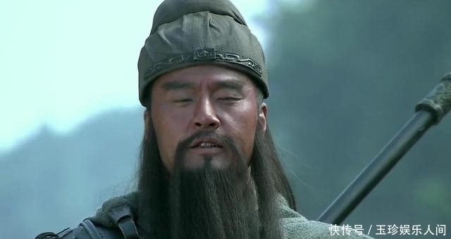 打赢|赵云既然看不起黄忠,那么他和黄忠单挑,一百回合内能打赢吗