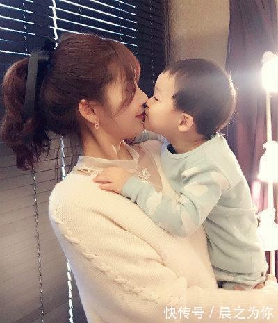 健身|健身不拍照谁也做不到，韩国辣妈靠运动，打造“葫芦型”身材