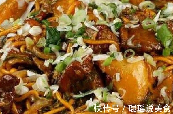 3个厨娘去工地面试，各做一道烩菜，工头毫不犹豫就选择了第3个