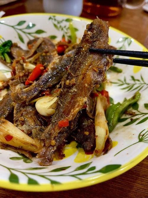 没胃口?不存在哇!——香辣小鱼干