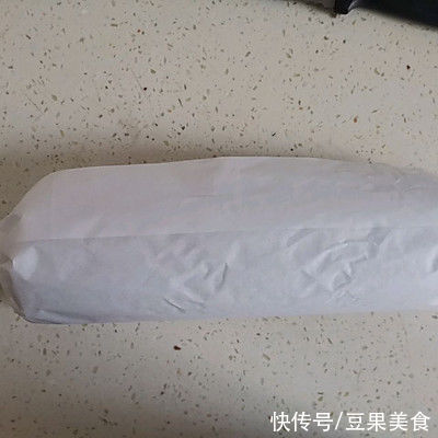 低筋面粉|#一口新年味，全家享佳味#奥利奥可可蛋糕卷