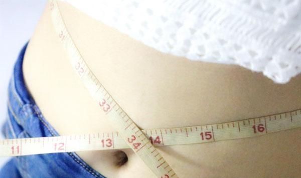 腰围|40岁后,女人身上哪些地方越“薄”,人越显得年轻