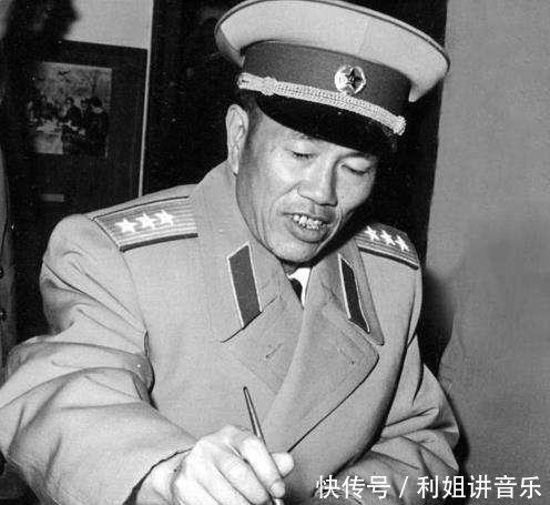 退位|他是第二任志愿军总司令,退位让贤被彭总拒绝后被免职蒙尘18年