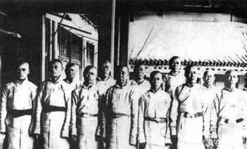 寺庙|太监命运悲惨,干不动活出宫后老家回不了,只能去一个地方!