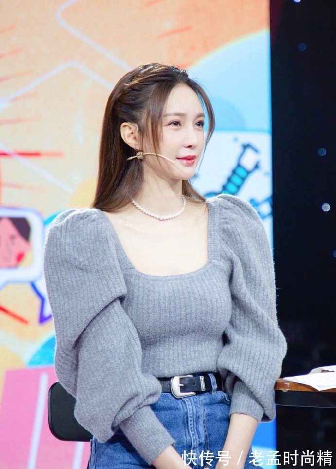 时髦|方领上衣百搭还显瘦,配裤子裙子都很时髦